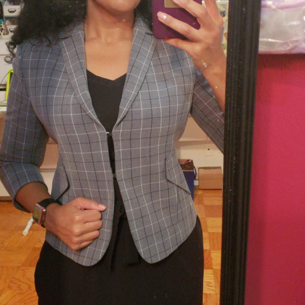 Tommy Hilfiger blazer.